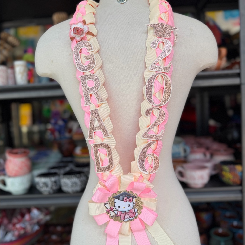 Hello Kitty Graduation lei class 2026 - Picture 4 of 5